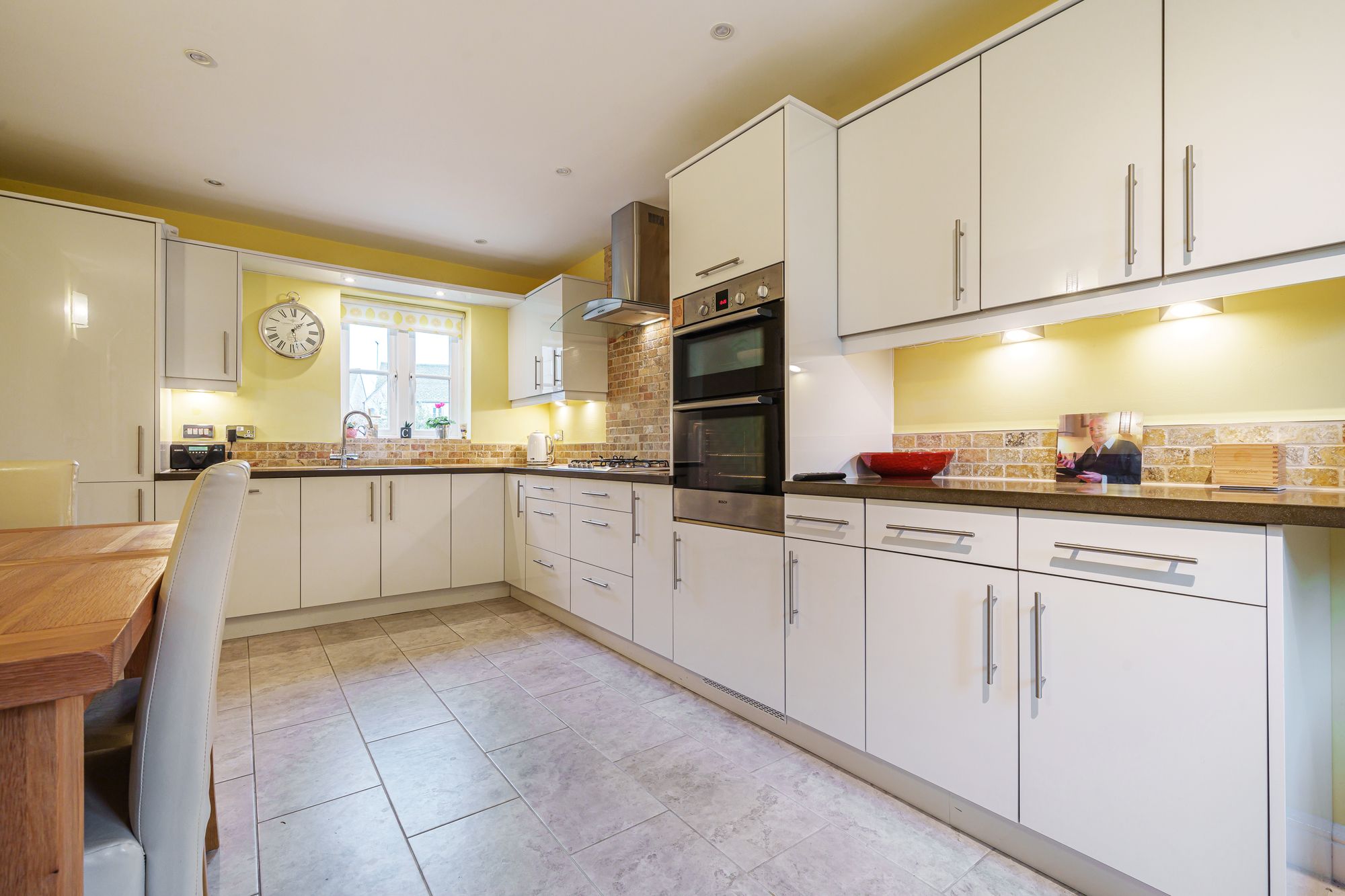 Photos of Blenheim Way, MoretonInMarsh GL56 66649181 PrimeLocation