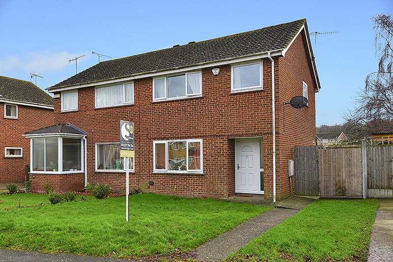 Free property report 14 Field Avenue, Canterbury, CT1 1TP Chimnie