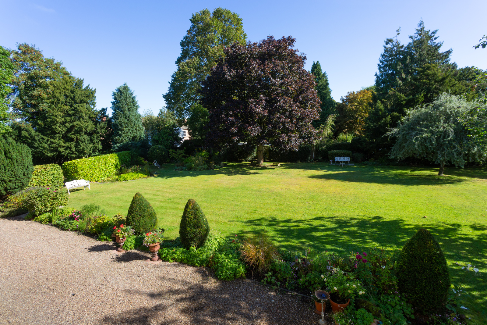 6 bedroom link-detached house for sale 0