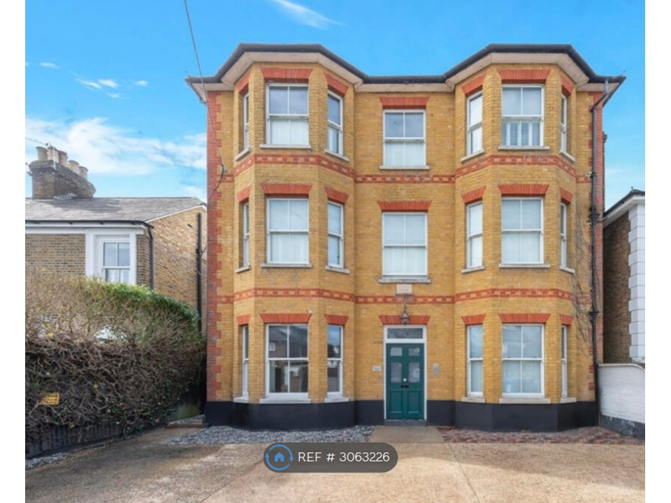 Flat  Suffolk House, Weybridge photo 4