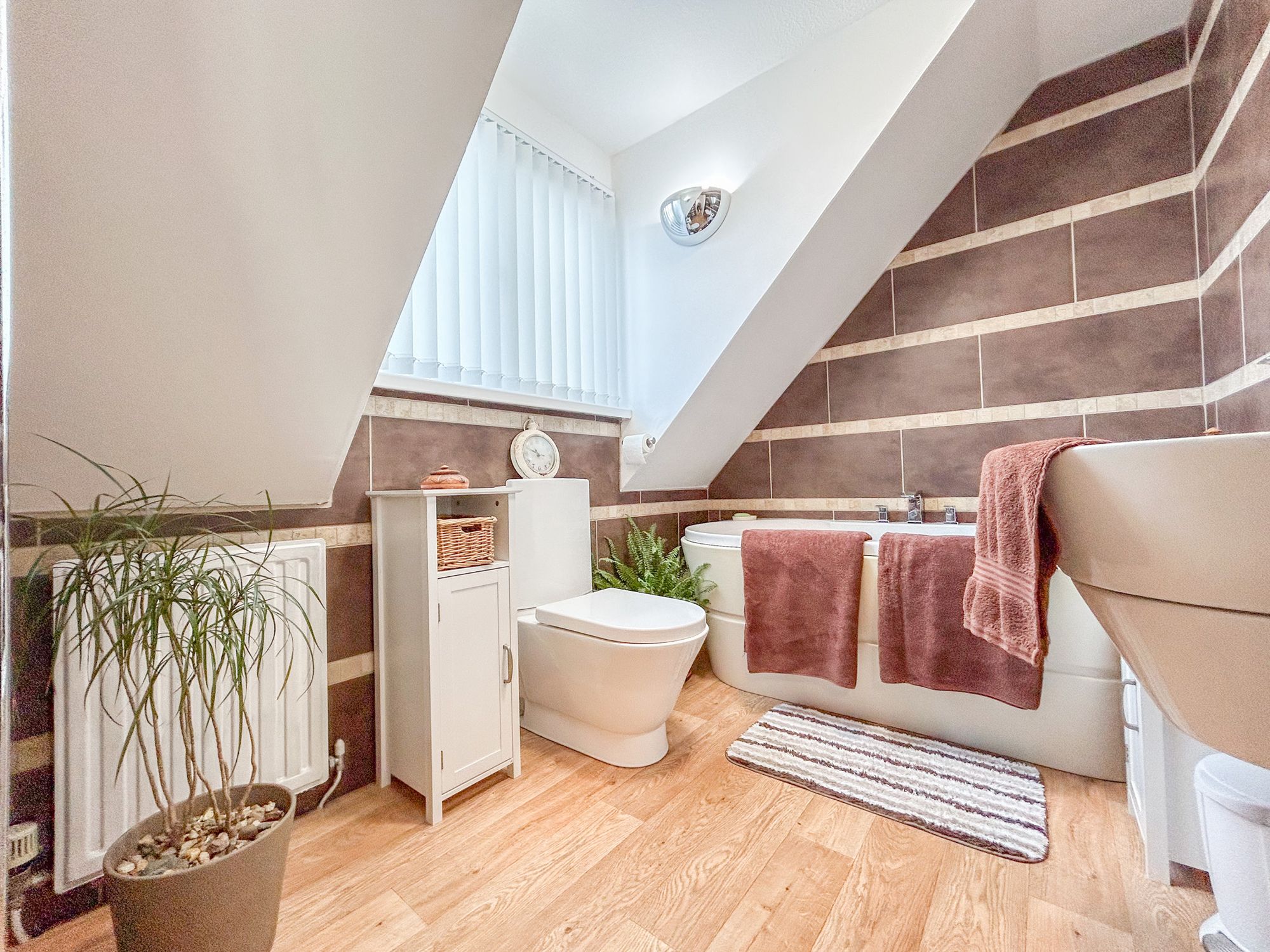 Photos of Cot Hill, Llanwern NP18 66850837 PrimeLocation