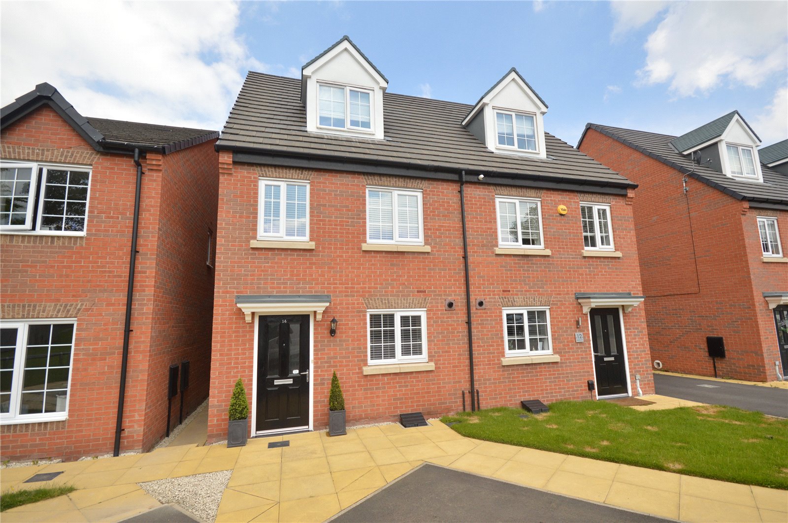 Free property report 14 Crigglestone Way, Crigglestone, Wakefield, WF4 3GB Chimnie