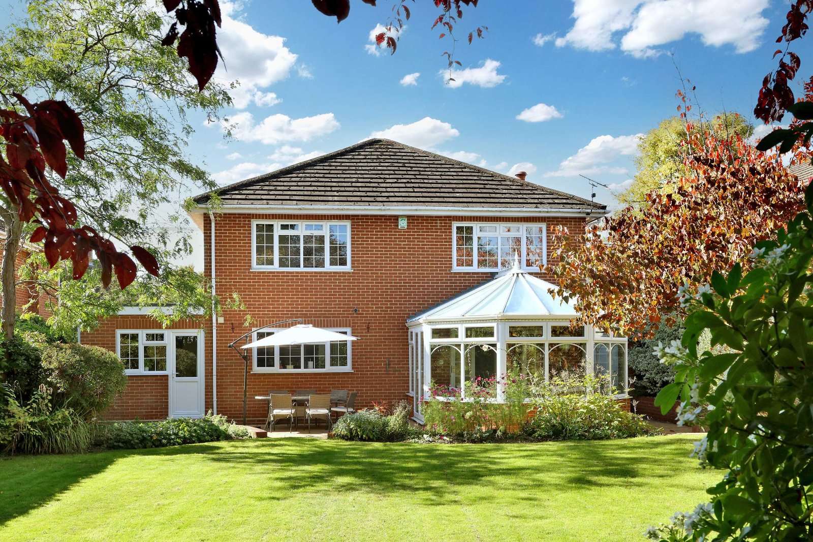 4 bedroom detached house for sale 0