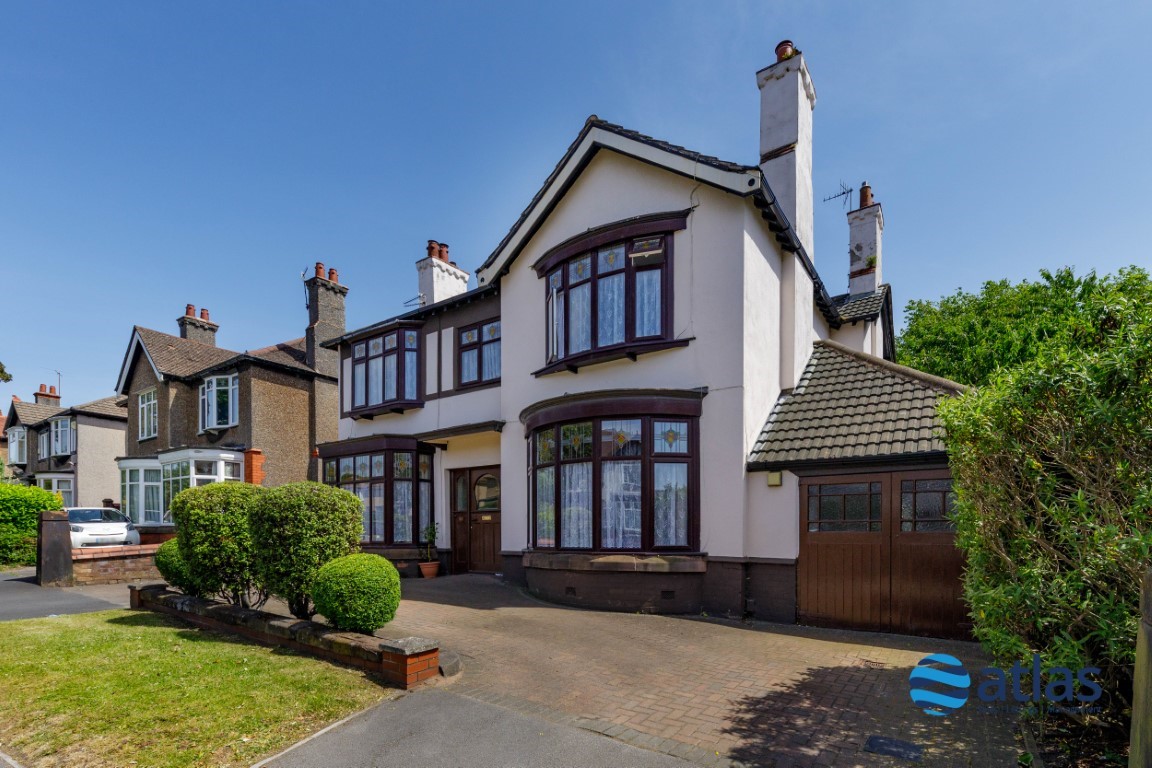 Photos of Queens Drive, Mossley Hill L18 61769859 PrimeLocation