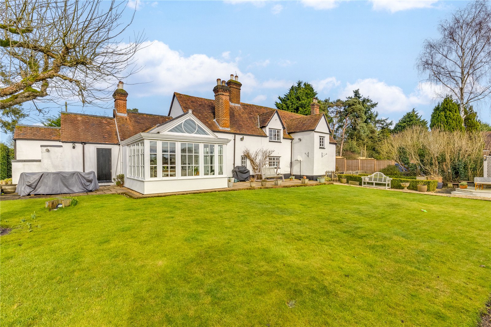 4 bedroom detached house for sale 0