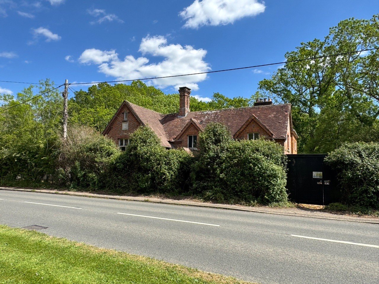 Old School House,, Vicarage Hill, Billingshurst photo 4