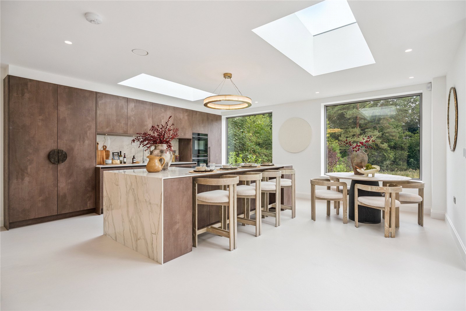 5 bedroom detached new house for sale 0