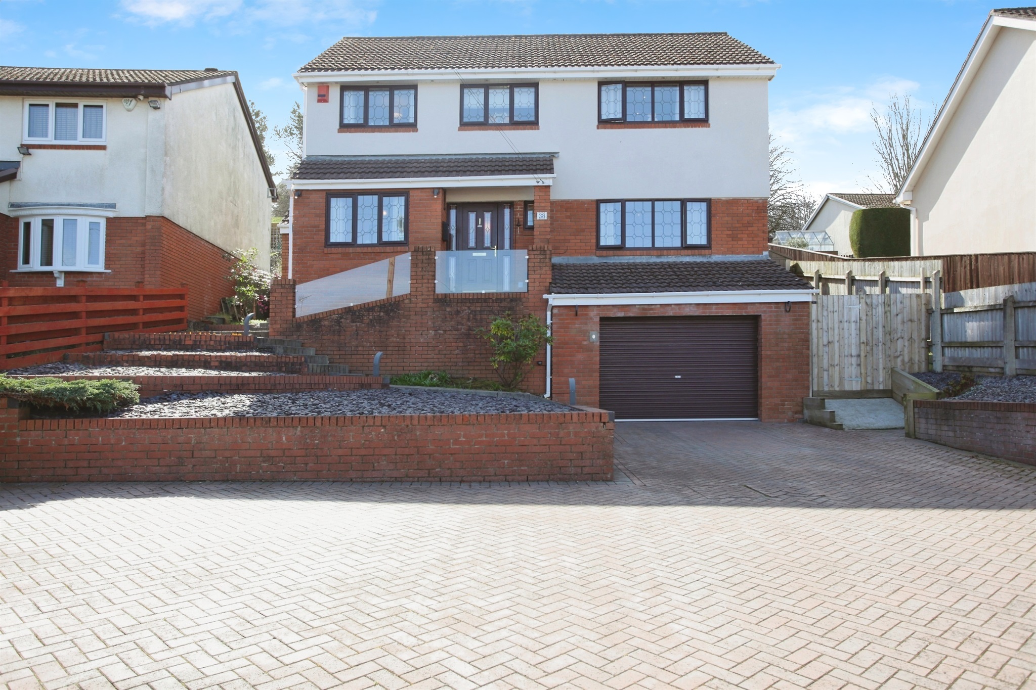 4-bed house on 38, Caerphilly Close, Newport, £600,000