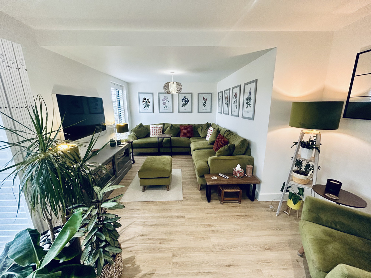 9, Macauley Drive, Eastbourne photo 4