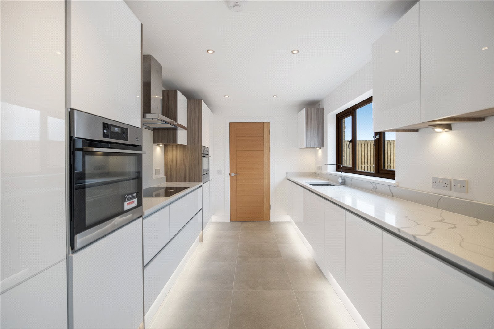 Photos of Silverholm Drive, Cleghorn, Lanark ML11 64381883