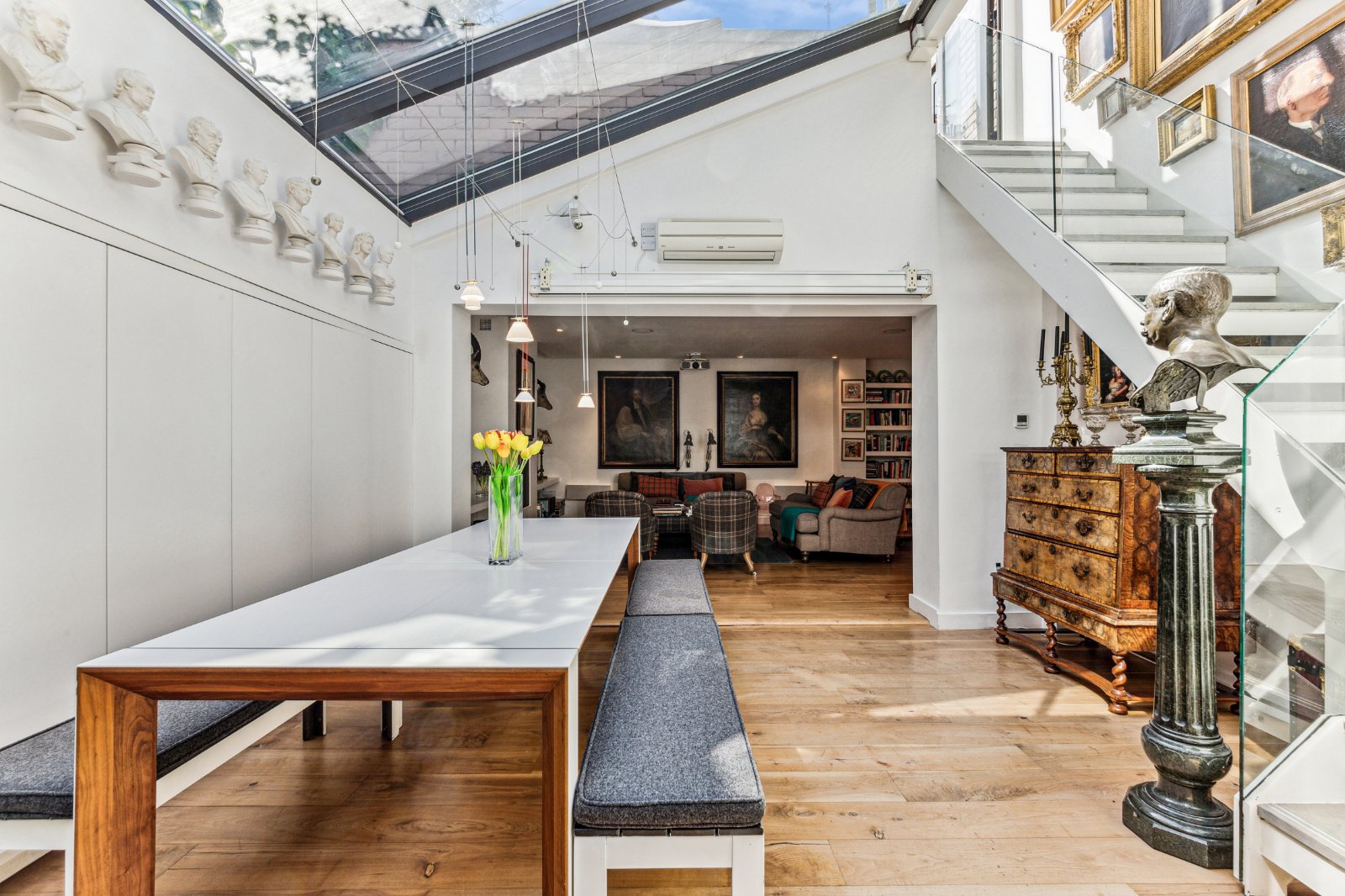 3 bedroom terraced house for sale 0