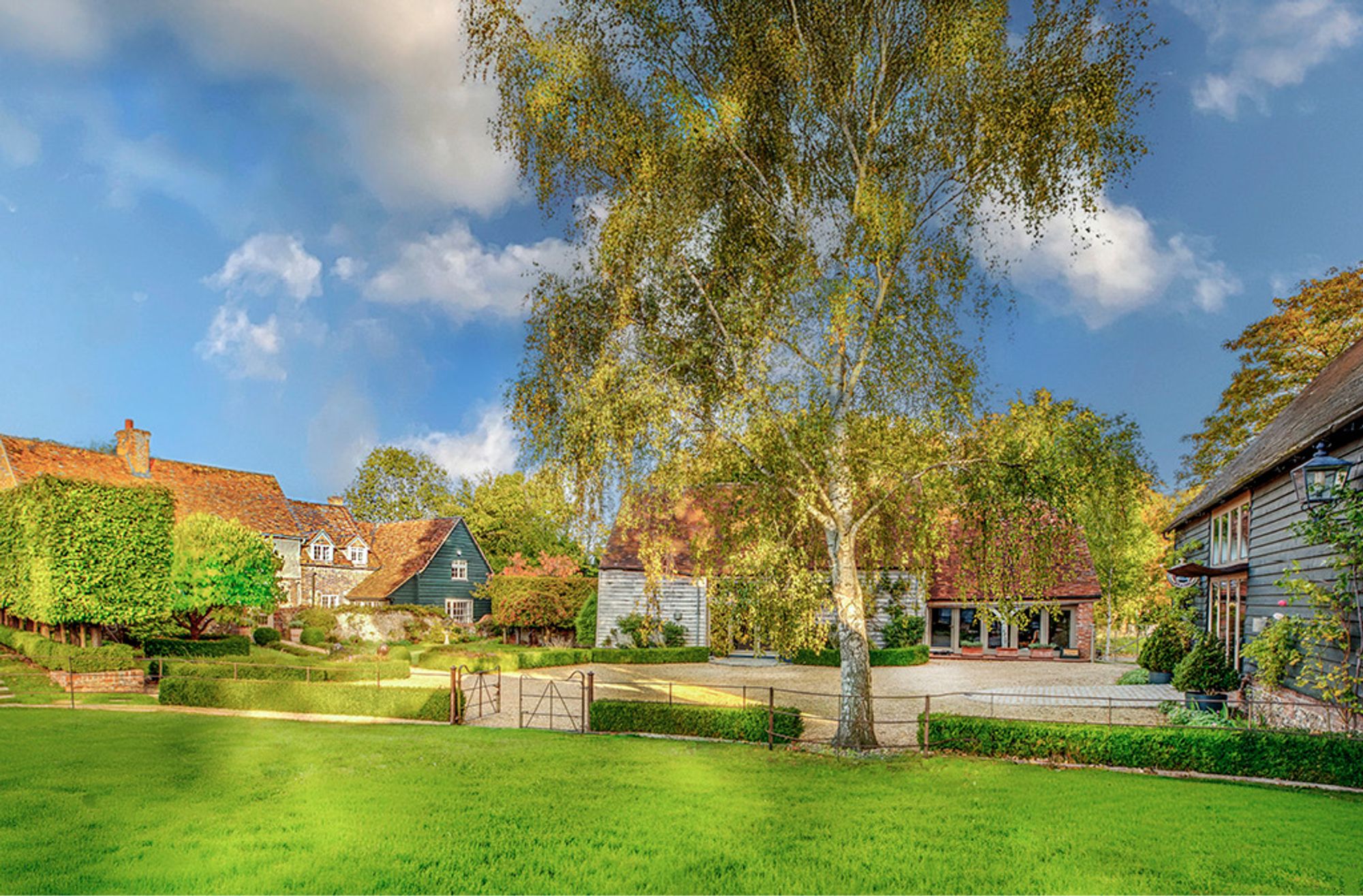 5 bedroom detached house for sale in Watlington