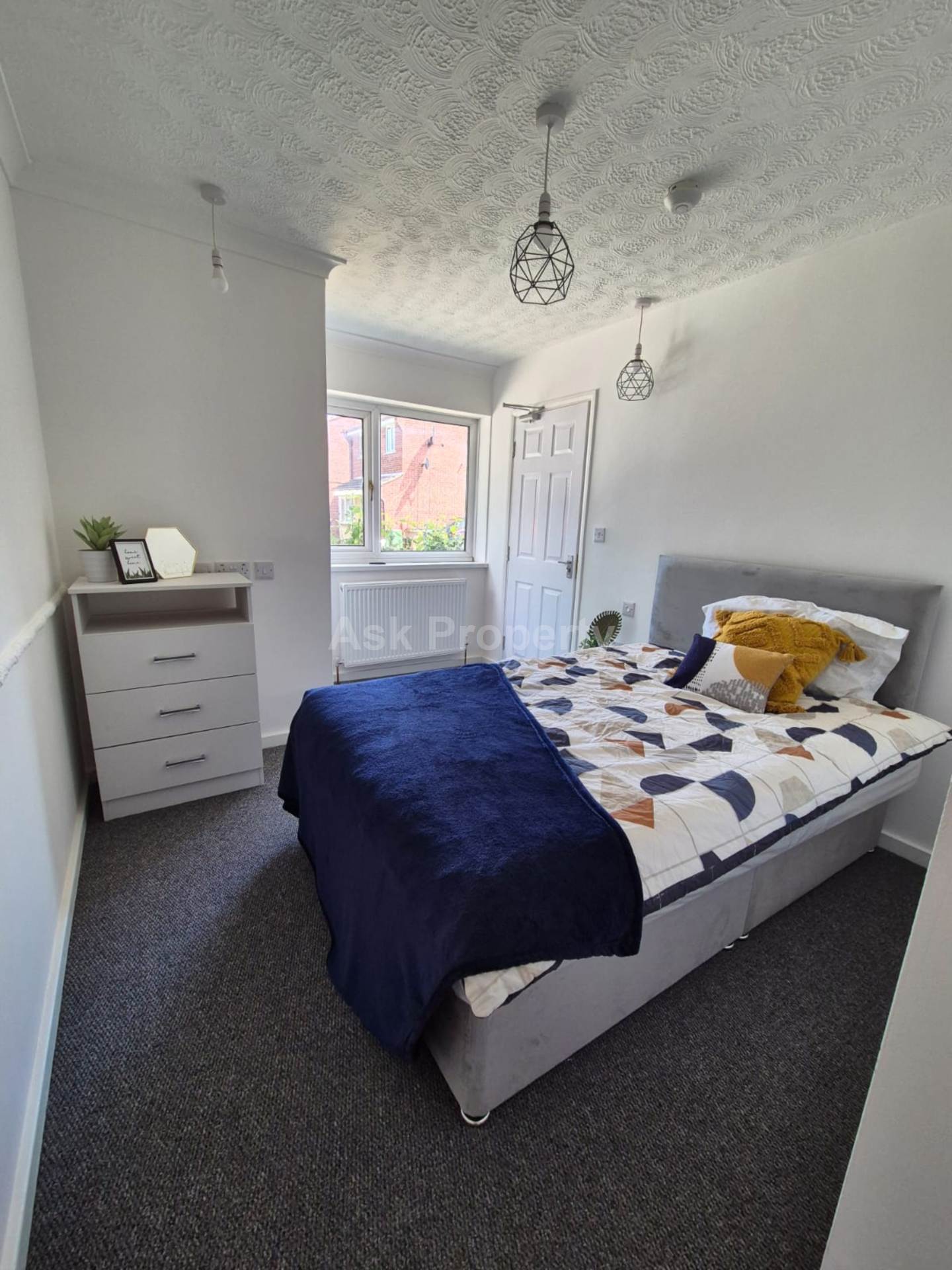 Room 4, Wheatley Close, Mansfield photo 5