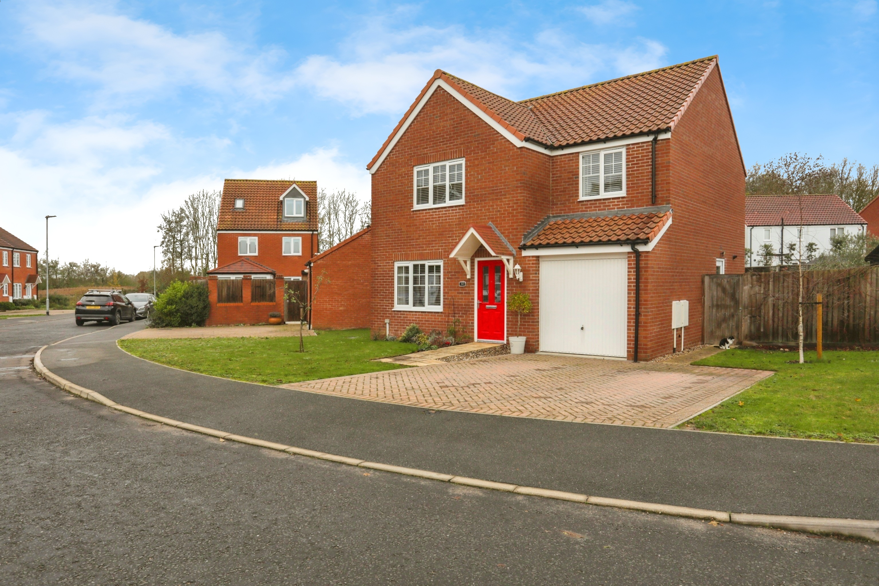 4-bed detached on 10, Dowsing Road, Framlingham, £410,000