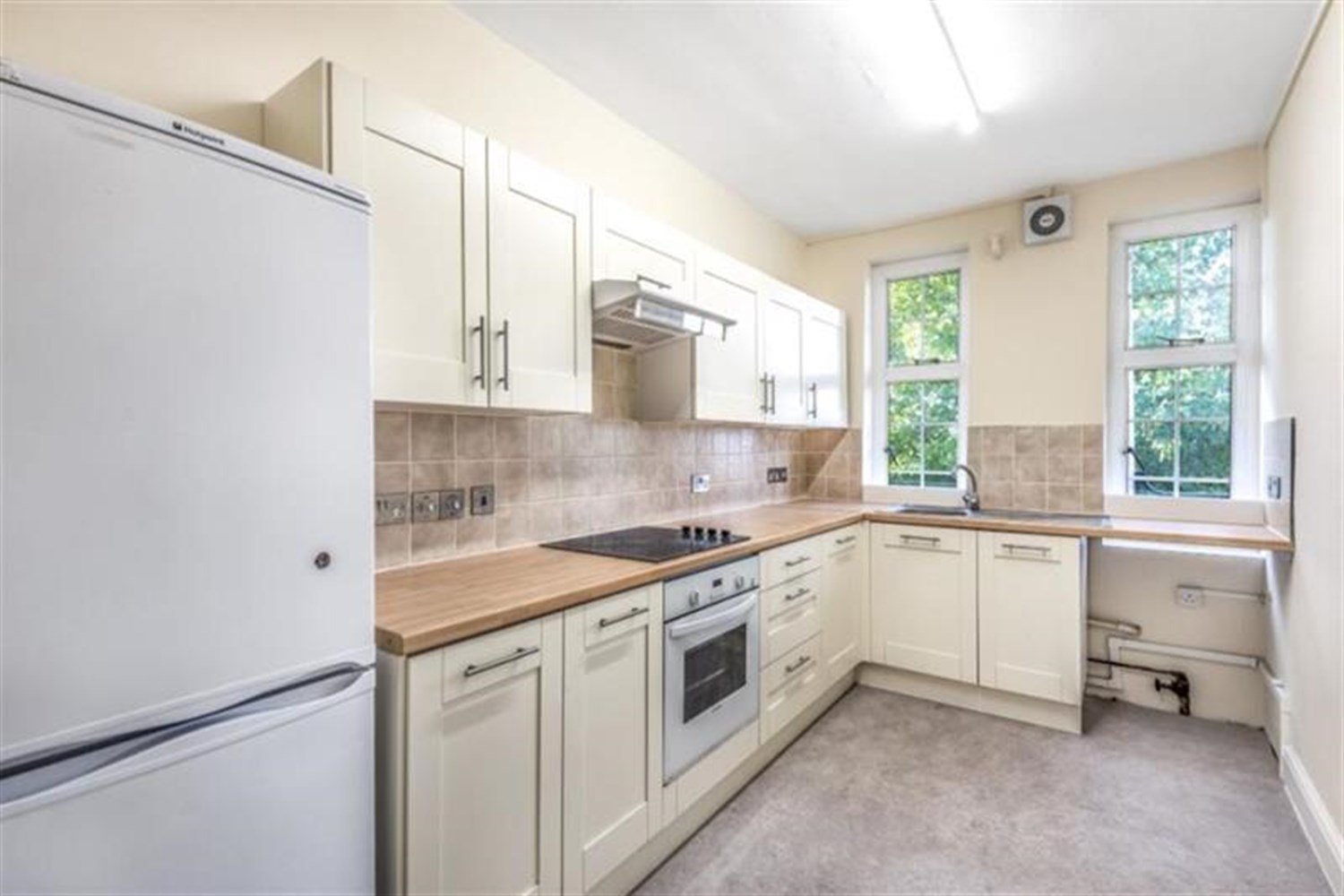113, West Heath Court, Golders Green photo 5