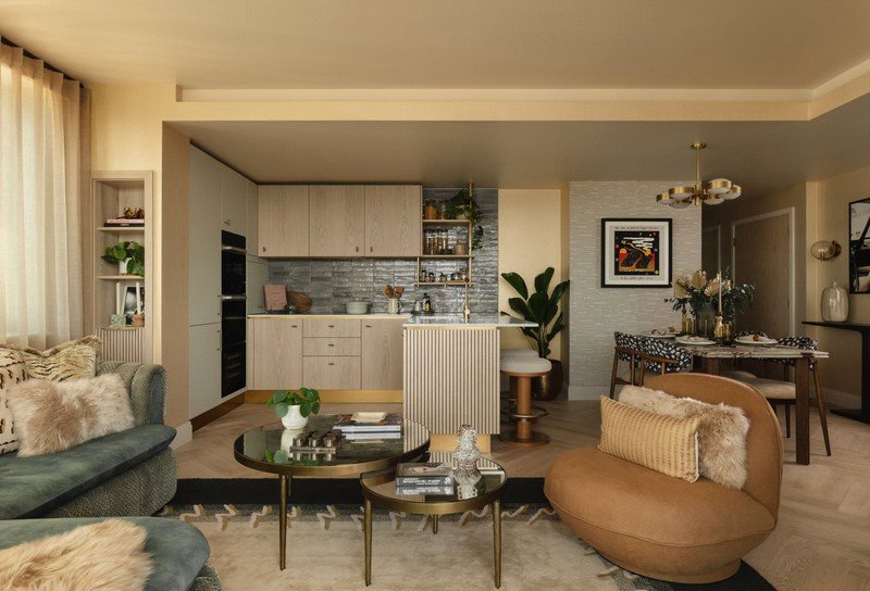 3 bedroom flat for sale 0