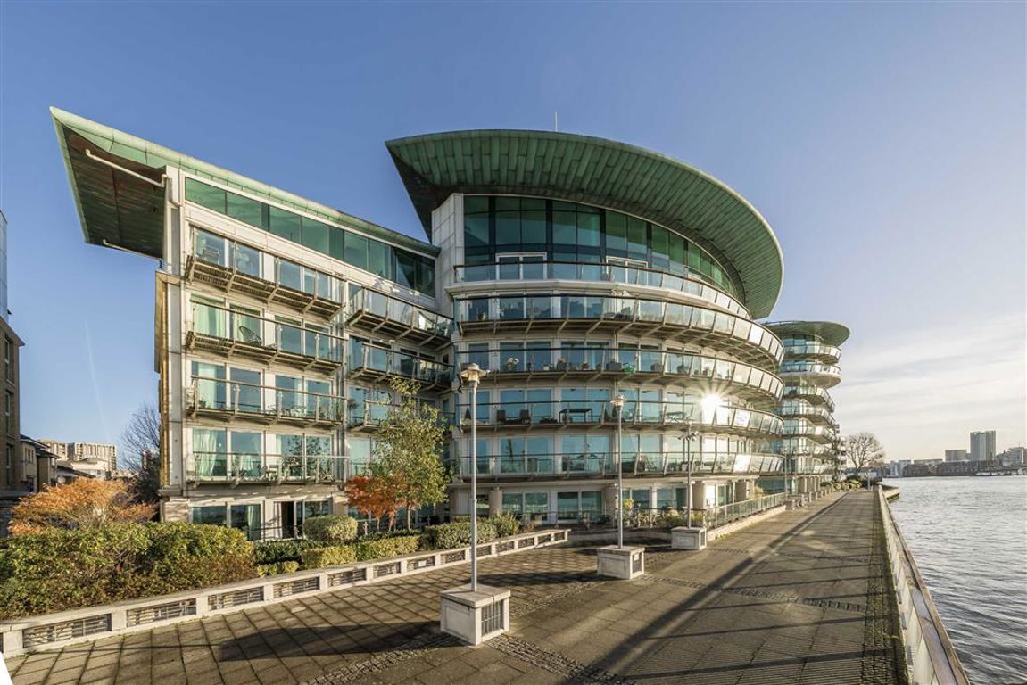 2 bedroom flat for sale 0