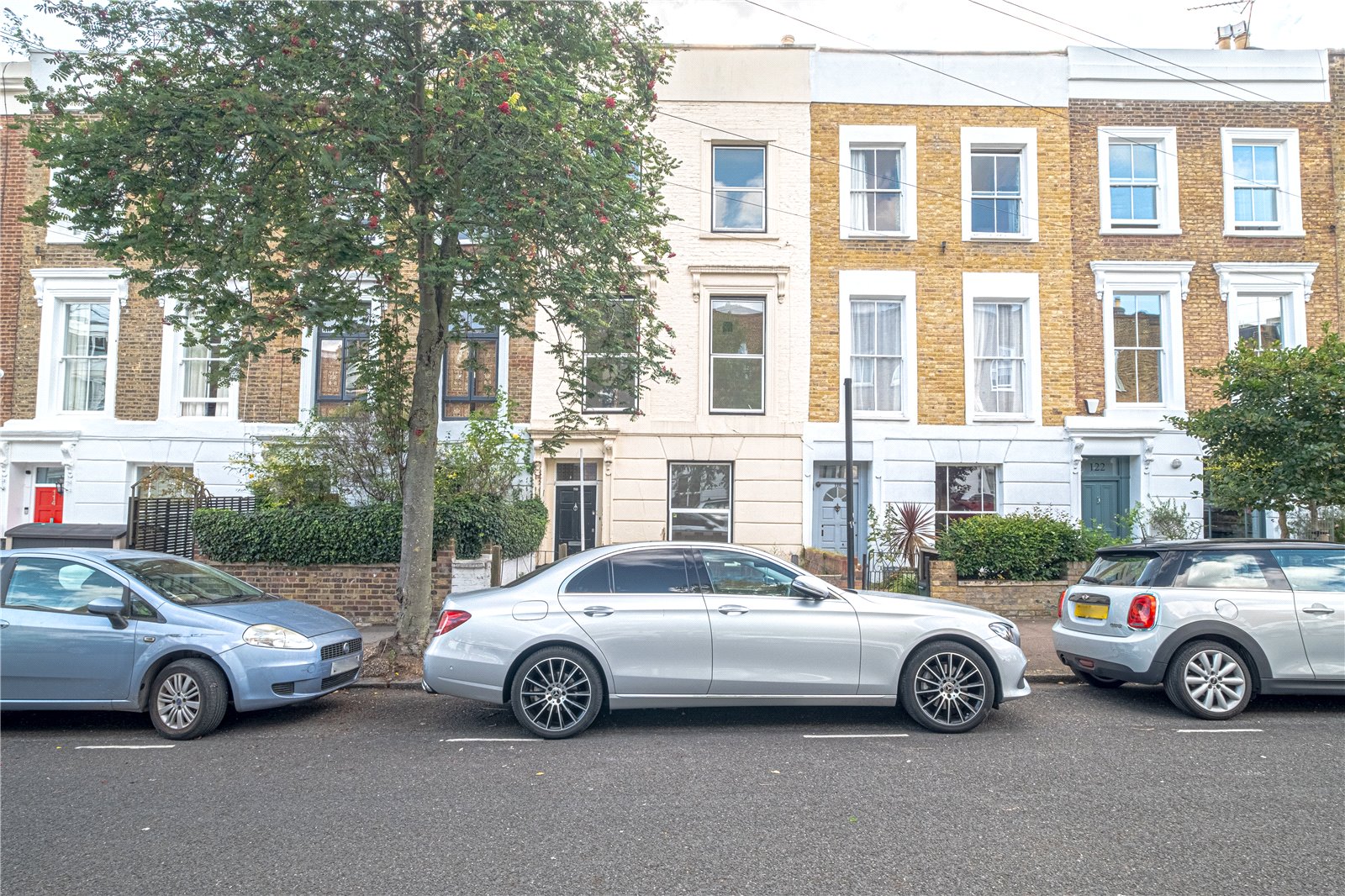 6-bed house on 118, Sussex Way, London, £925,000