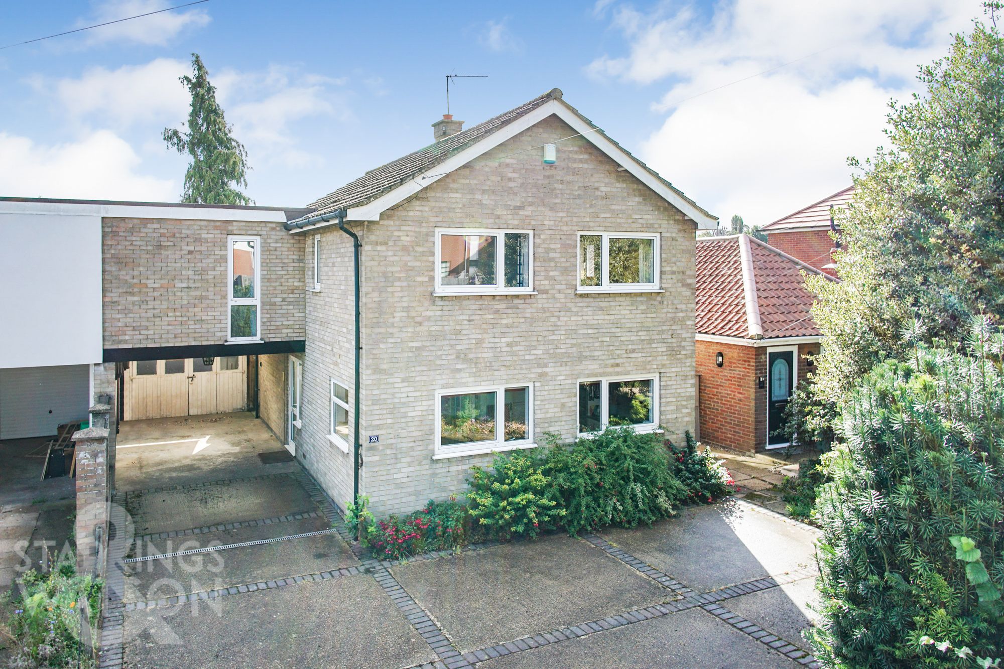 5-bed house on 20 Oak Lane, Norwich, £375,000