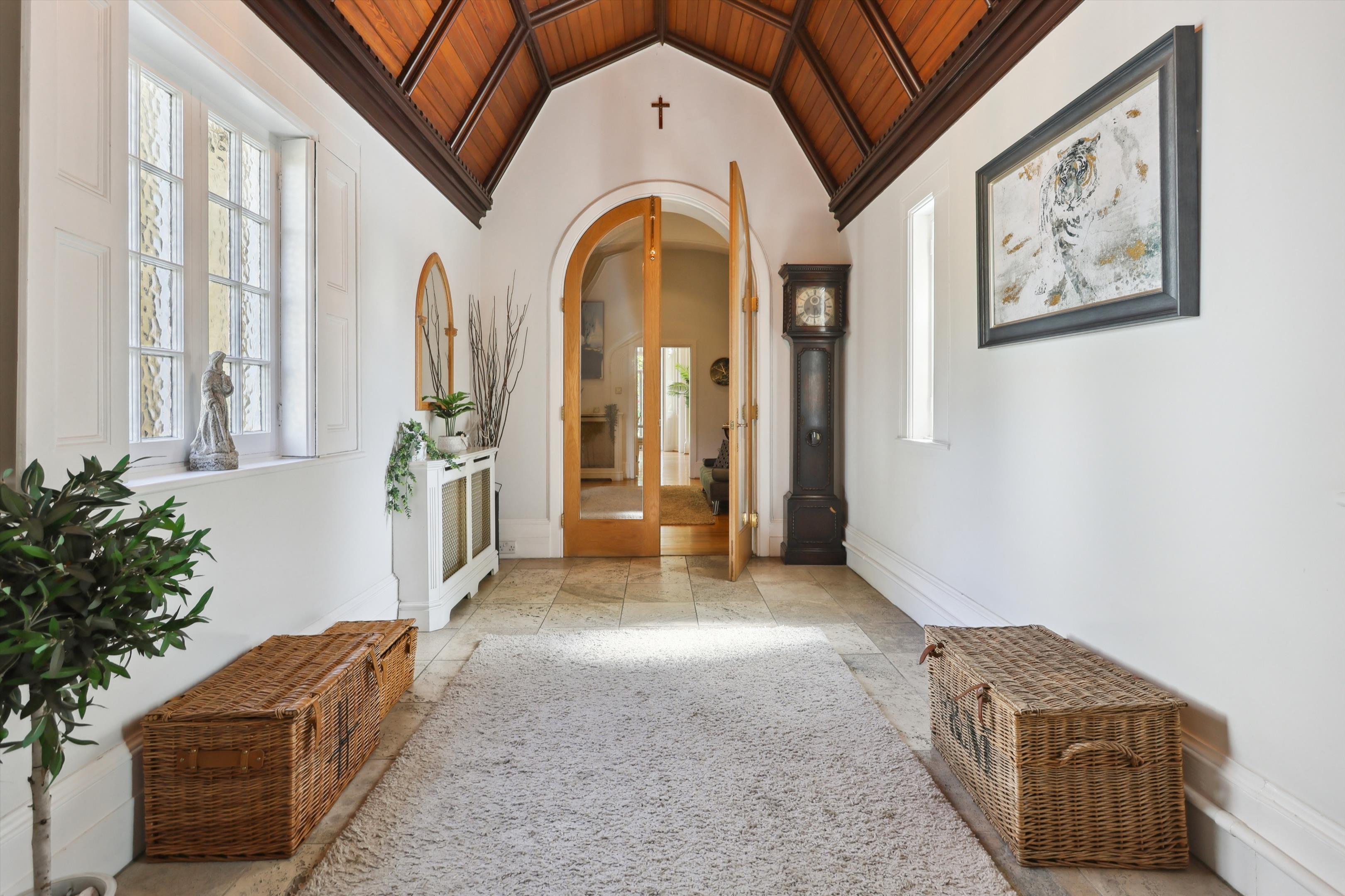 4 bedroom link-detached house for sale 0