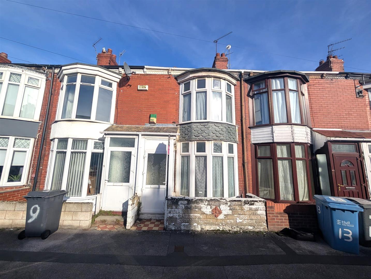 2-bed house on 11, Jesmond Gardens, Hull, £60,000