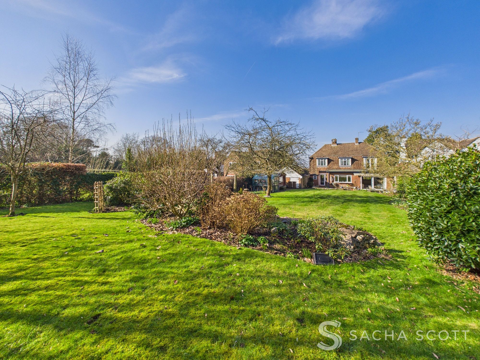 4 bedroom detached house for sale 0