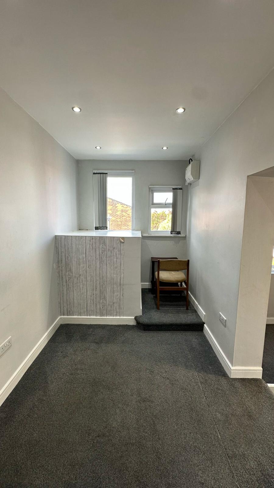 2B, Andrew Street, Preston photo 4