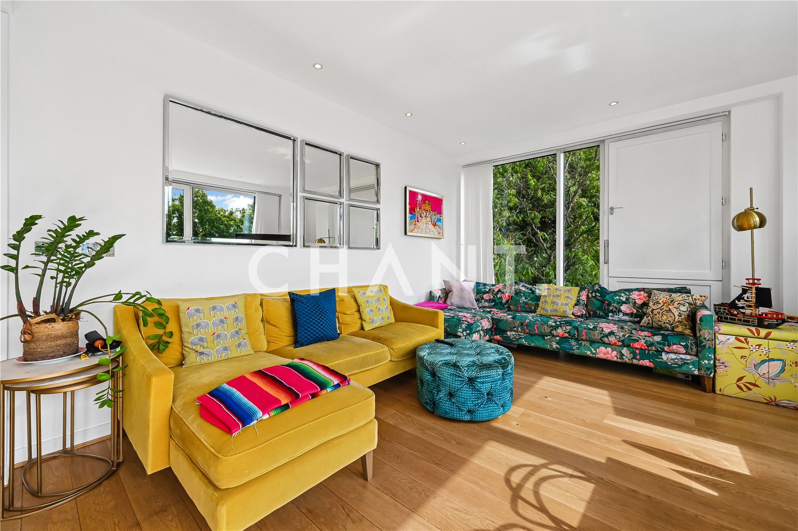 Apartment 91 Cubitt Building, 10, Gatliff Road, London photo 4