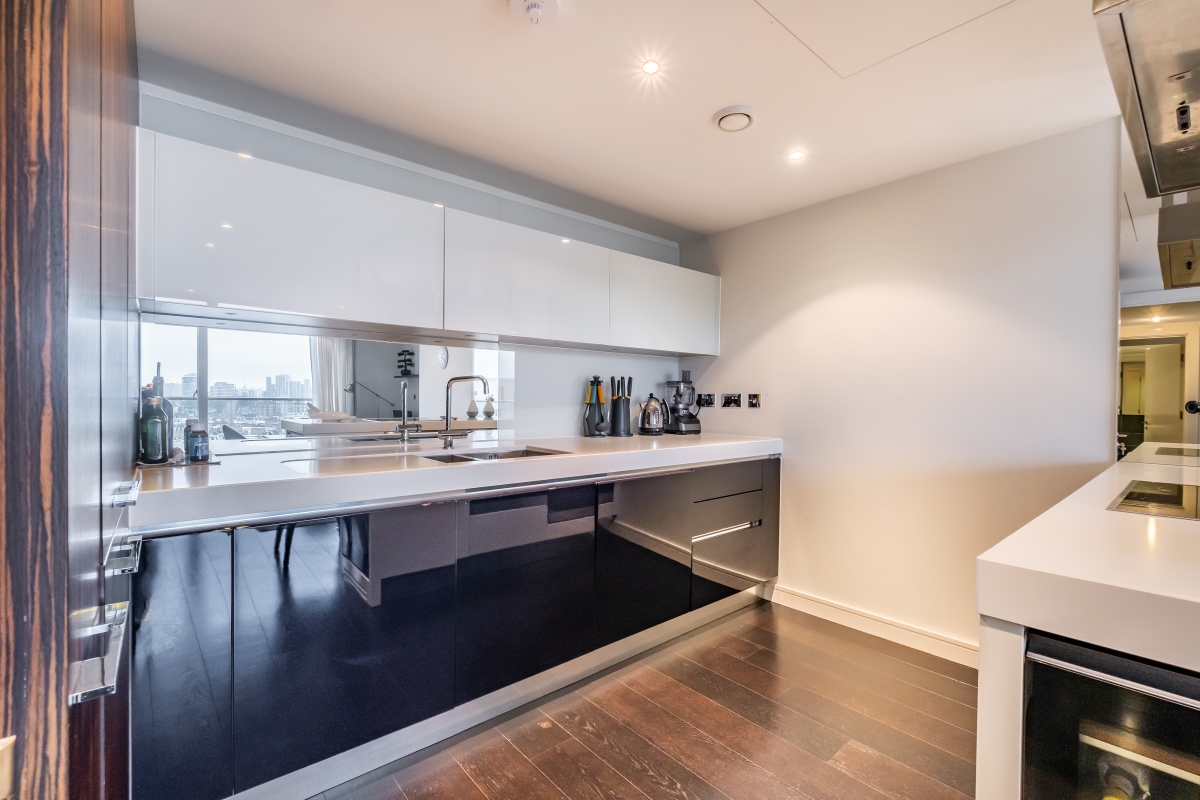 Apartment 86, Caro Point, 5, Gatliff Road, London photo 4
