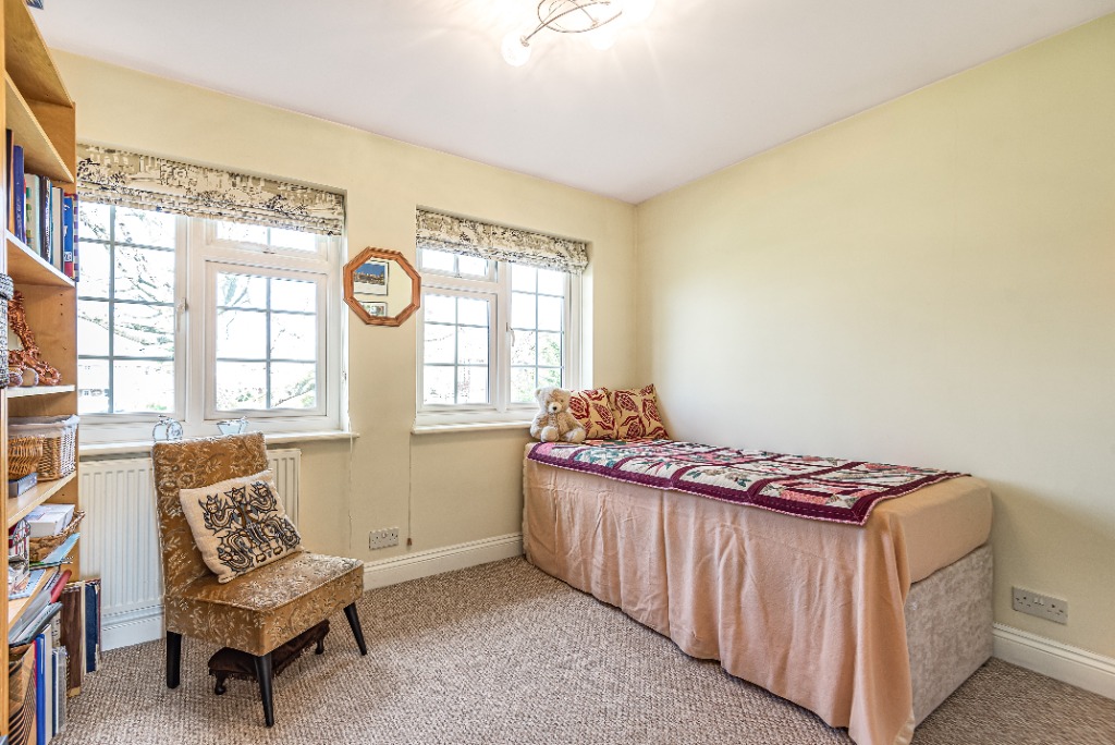 Photos of The Binghams, Maidenhead SL6 61148414 PrimeLocation