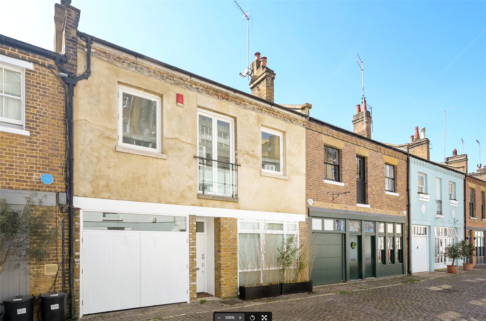 4 bedroom mews house for sale 0