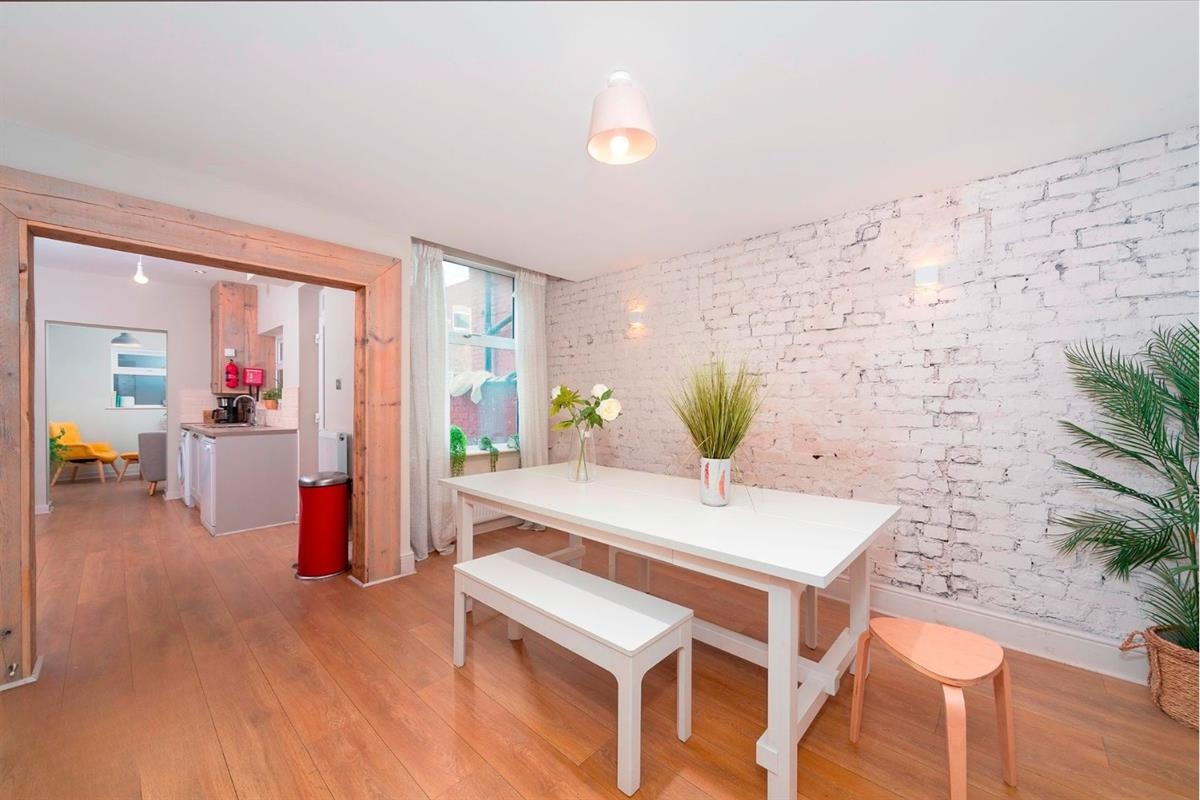 35 Ruskin Avenue, Manchester photo 4