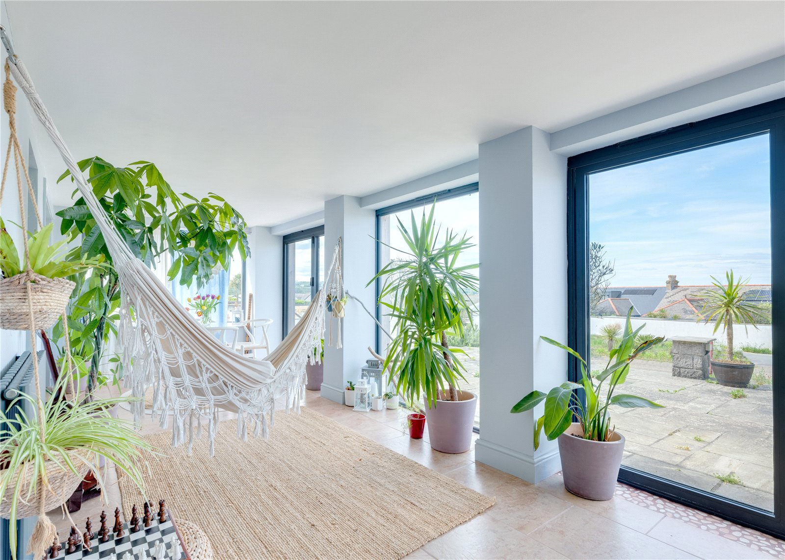 5 bedroom detached house for sale 0