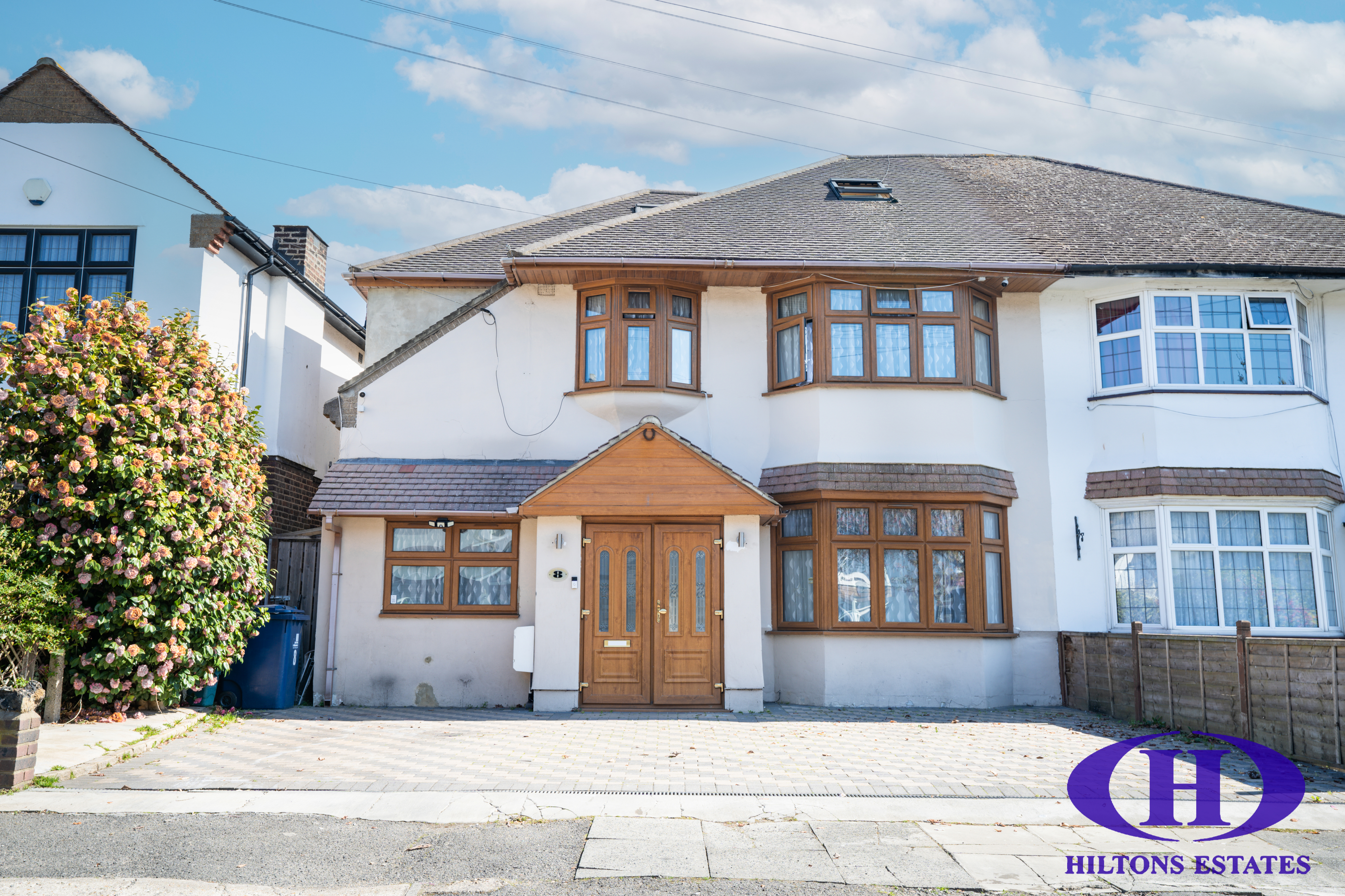 6 bedroom semi-detached house for sale 0