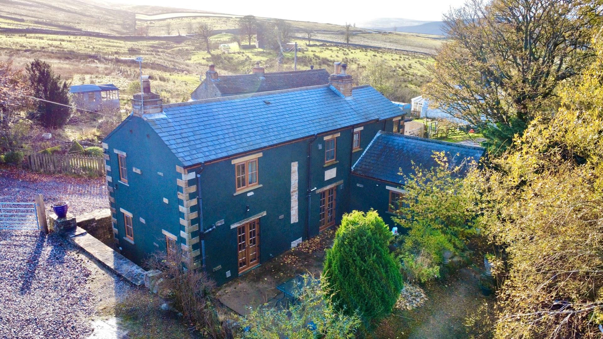 4 bedroom country house for sale 0