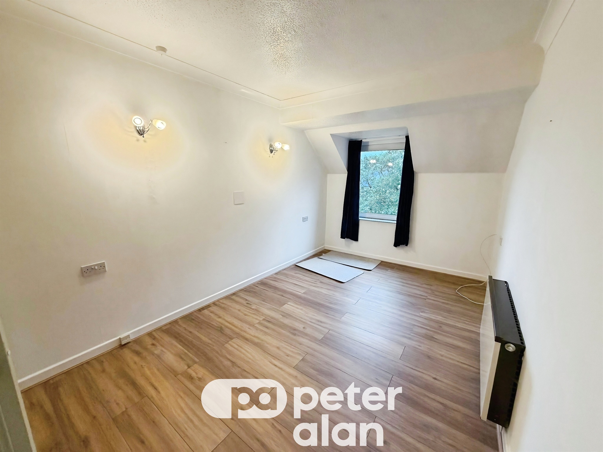 Bryngwyn Road, Newport photo 4