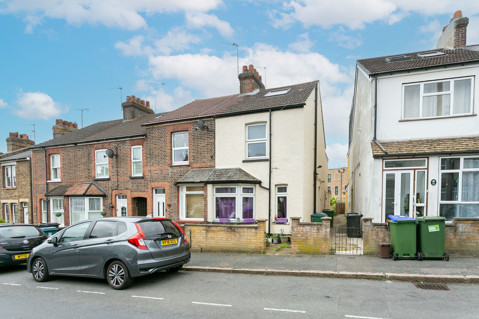 Liverpool Road, WD18, Watford photo 4