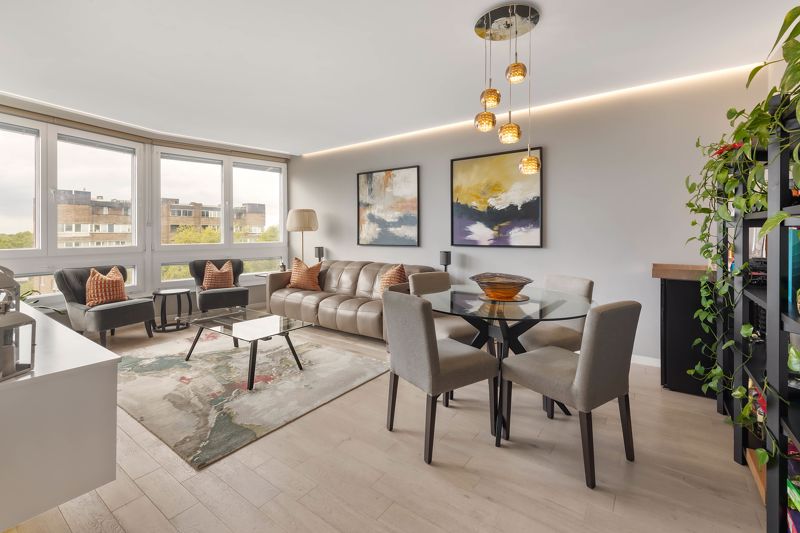 2 bedroom flat for sale 0