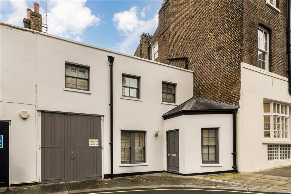 2 bedroom terraced house for sale 0
