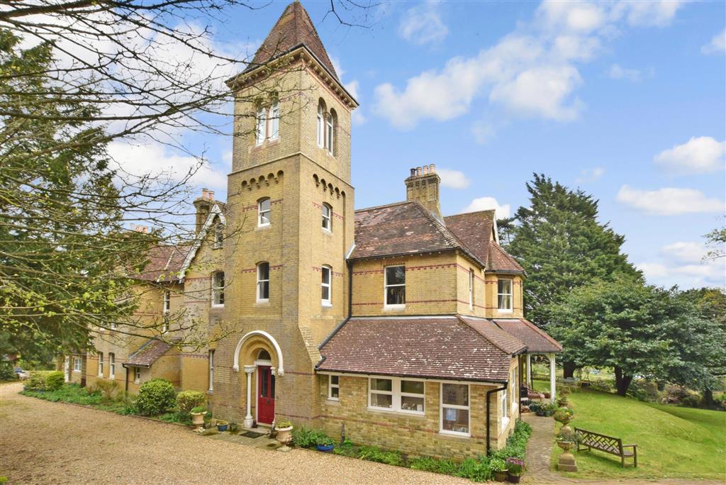 Photos of Court Road, Freshwater, Isle Of Wight PO40 51592823