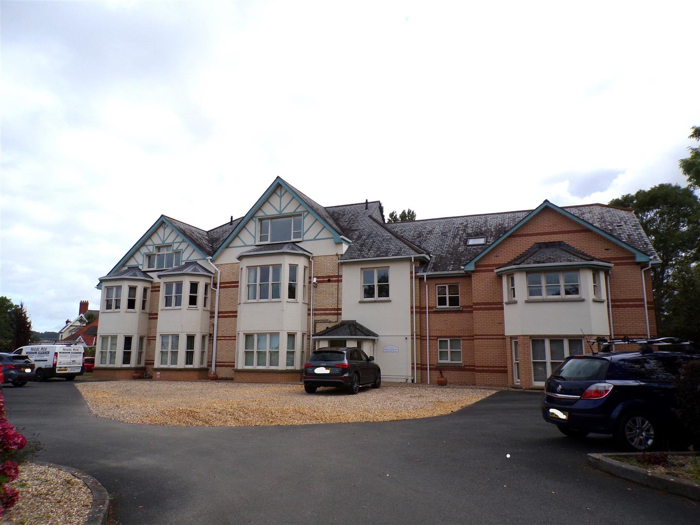 Flat 1, Lynwood House, Fortescue Road, Barnstaple photo 2