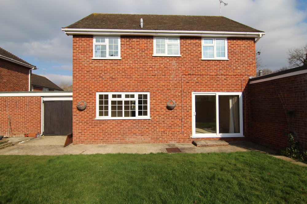 2, Chetwode Close, Wokingham floorplan