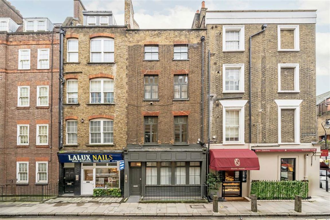 3 bedroom flat for sale 0