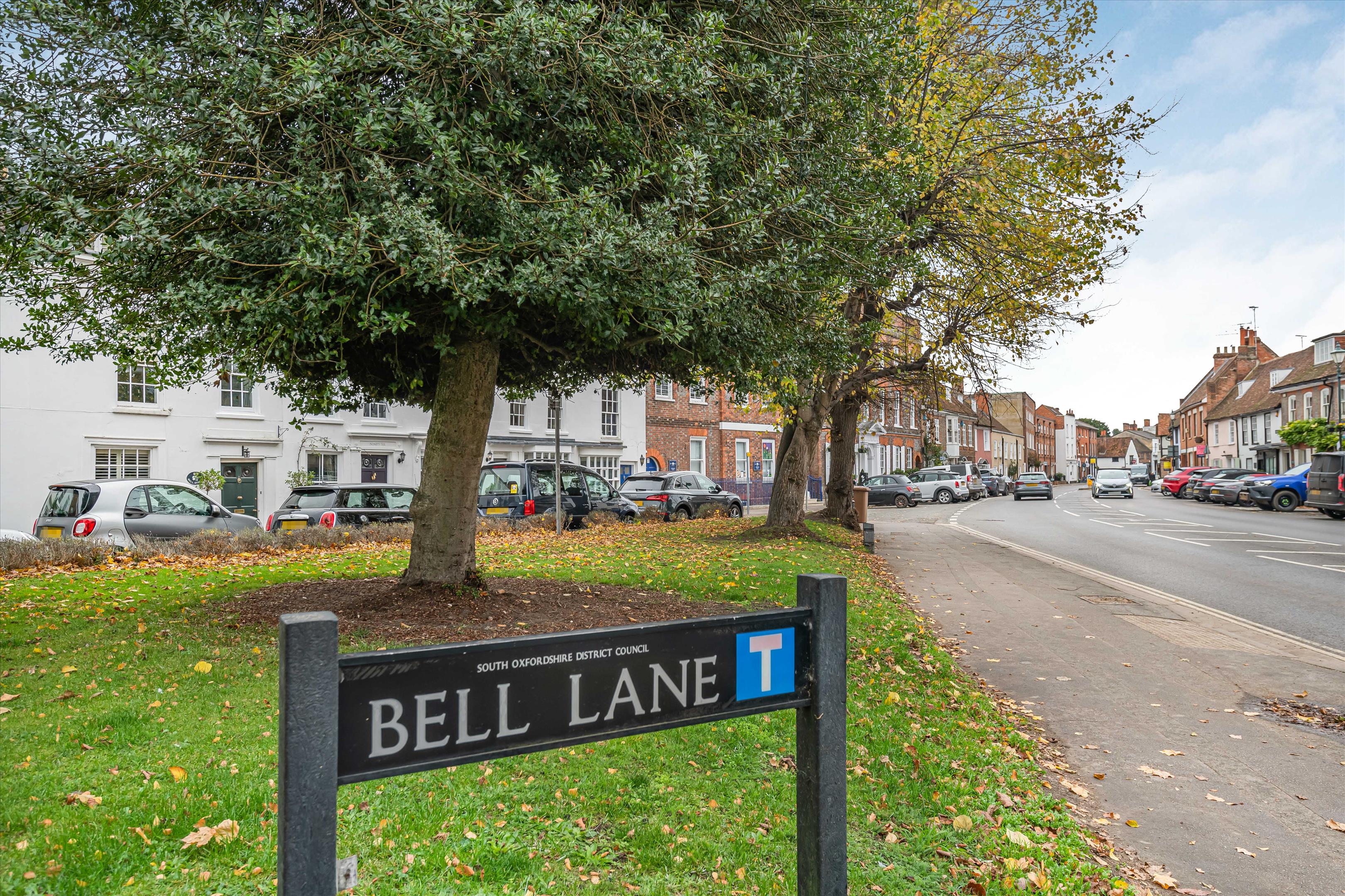 3 bedroom detached house for sale 0