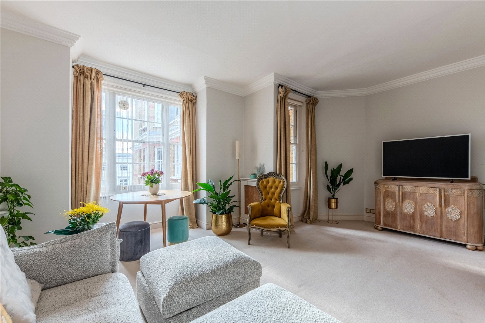 2 bedroom flat for sale 0