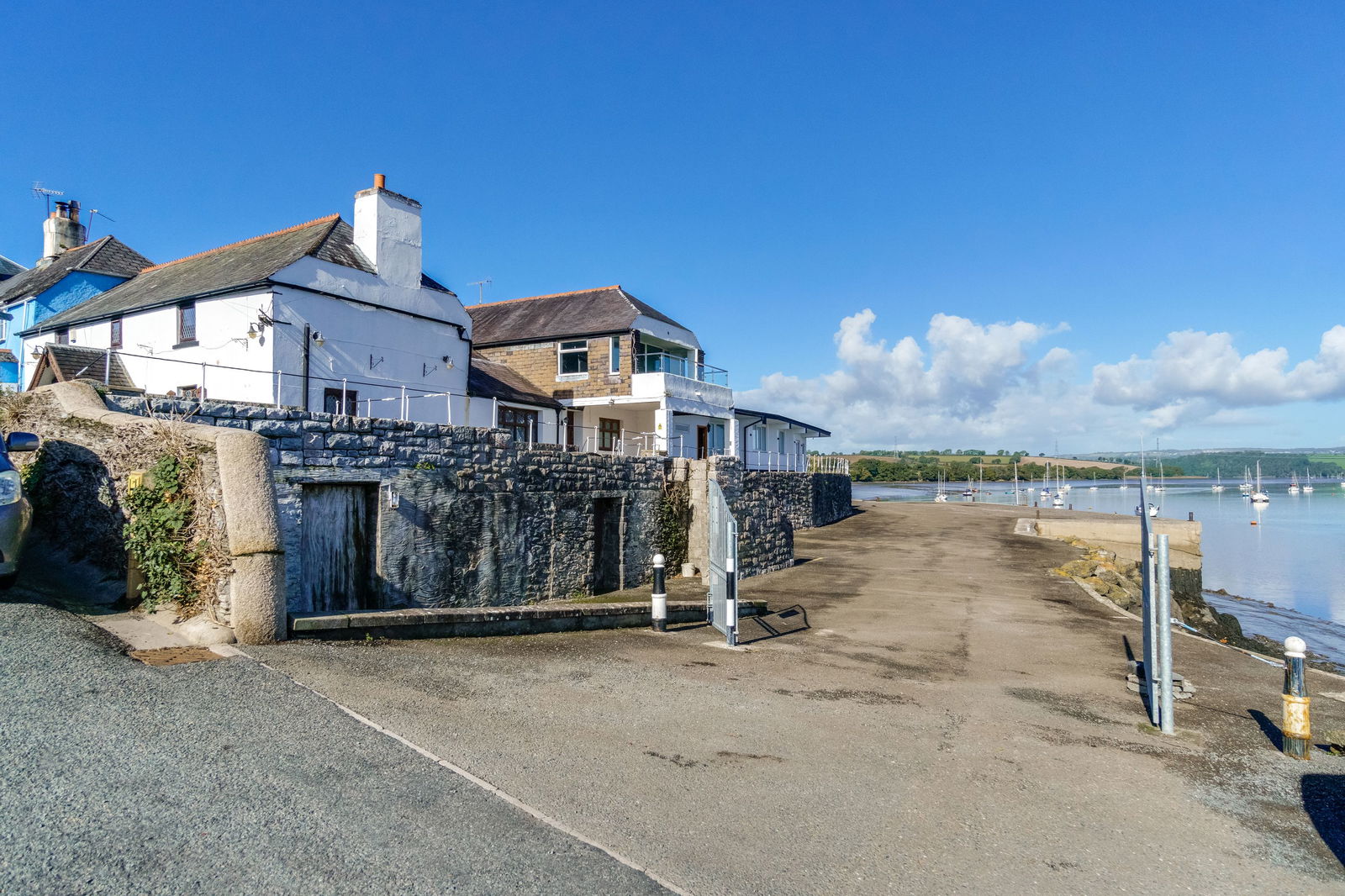 4 bedroom property for sale 0