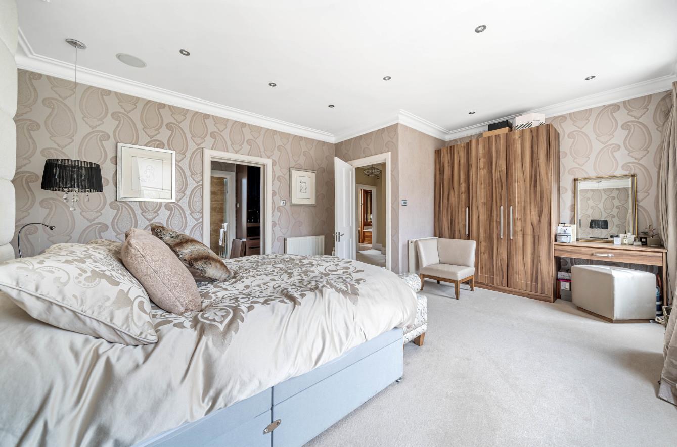 Photos of Osborne Road, Potters Bar EN6 67067564 PrimeLocation