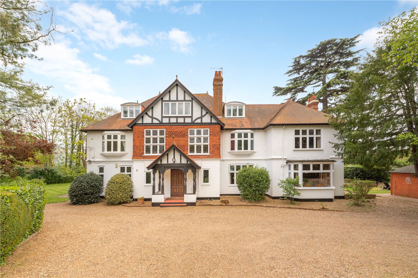 5 bedroom terraced house for sale