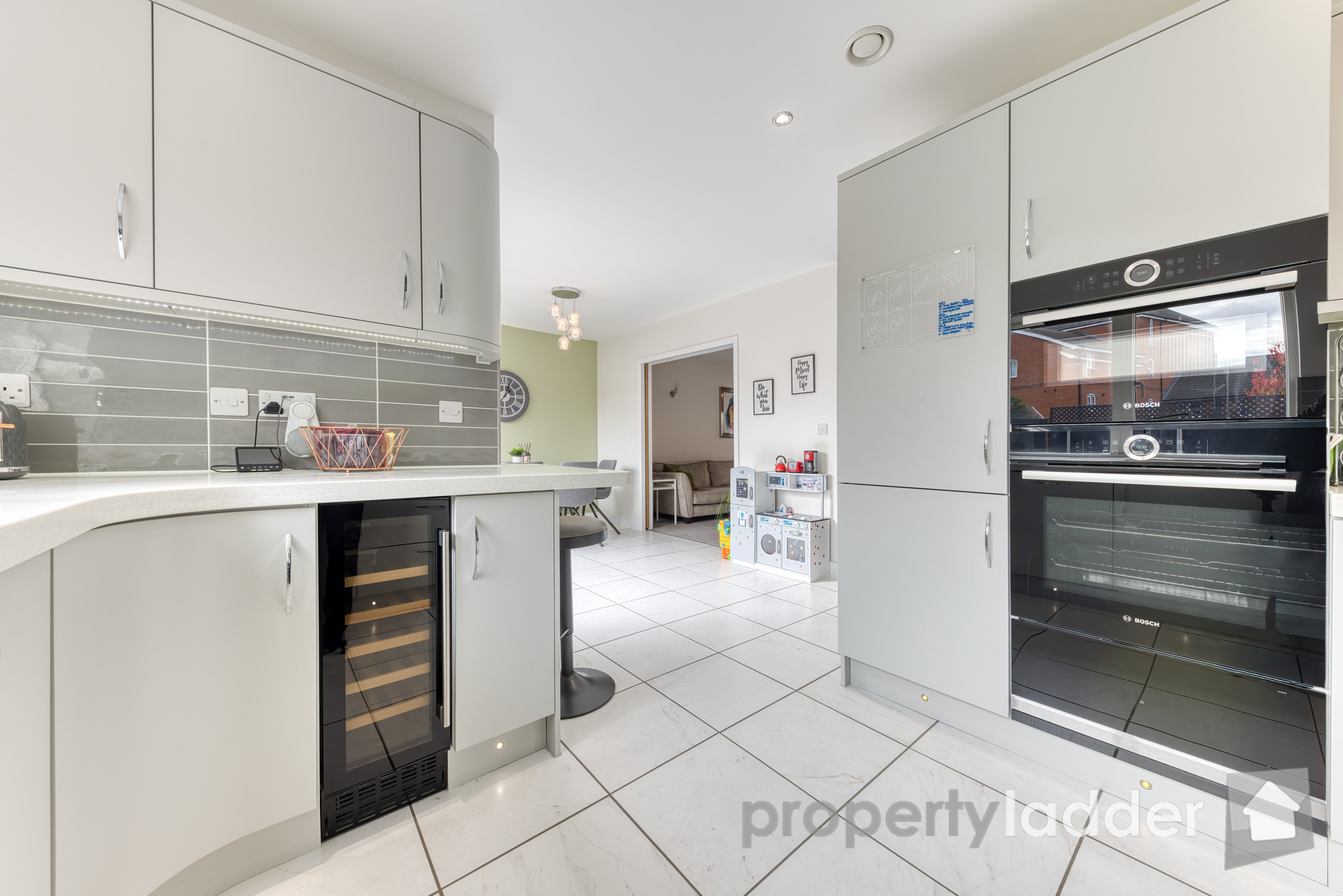 15, Burrage Way, Norwich photo 4