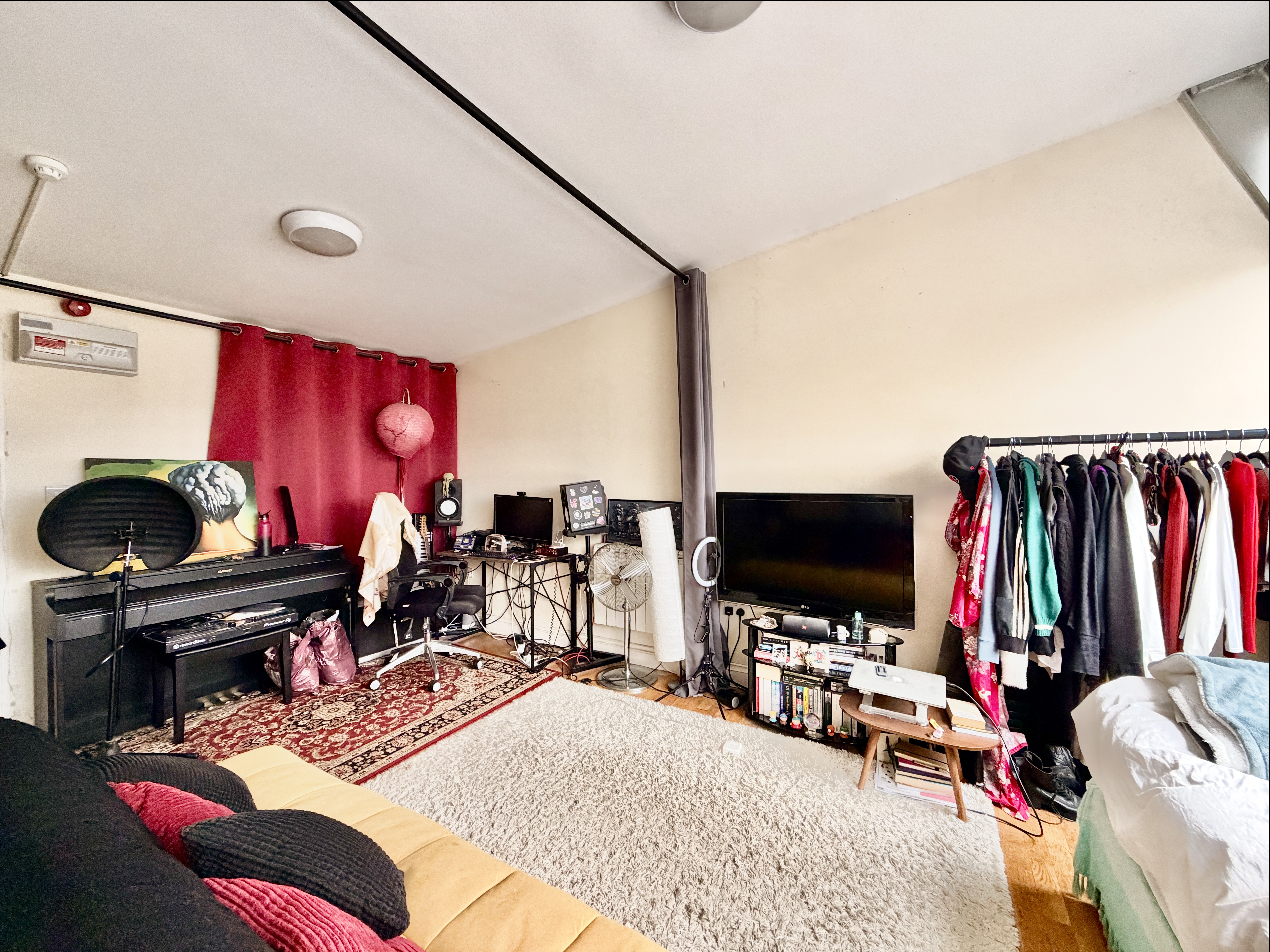 Tavistock Road, London photo 4